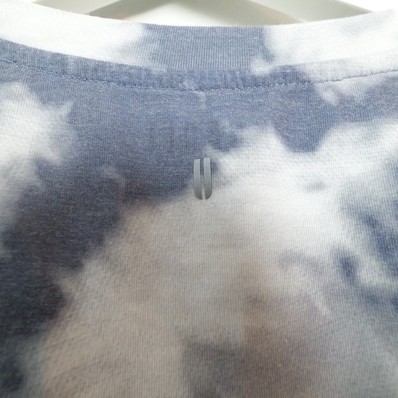 NOBULL women's muscle tank Size small - Picture 3 of 3